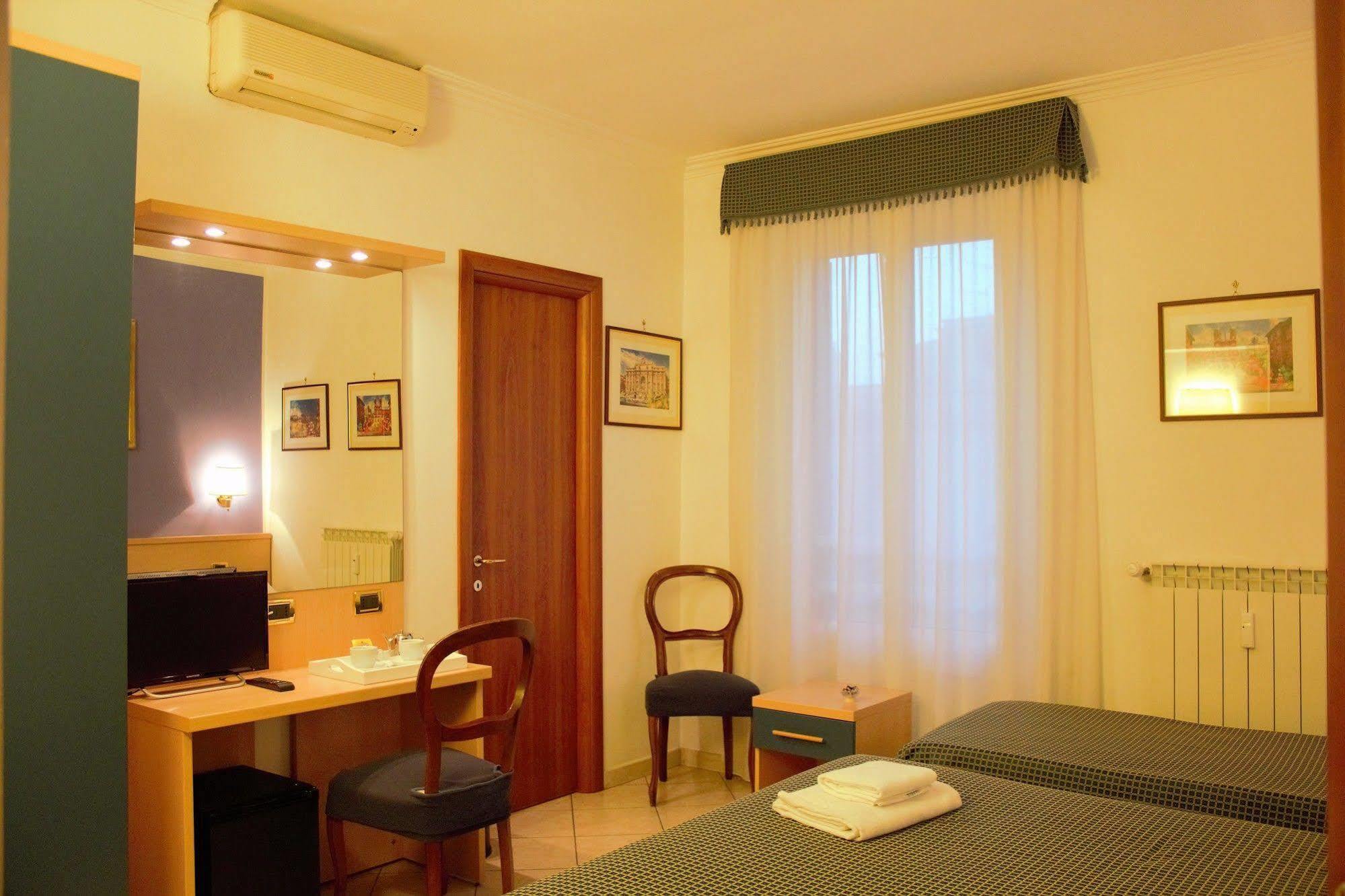 Citta Eterna Guest House Rome Bagian luar foto